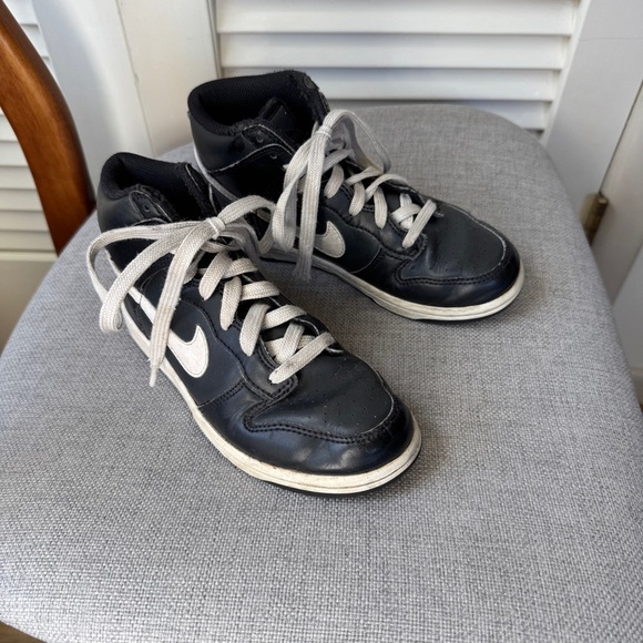 Nike Kid's Dunk High Top Athletic Shoe Sneakers Black Anthracite White 2Y - Picture 9 of 9